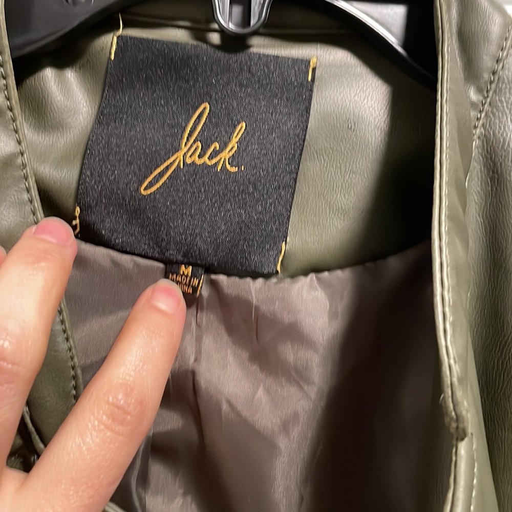 Leather jacket - Picture 6 of 7